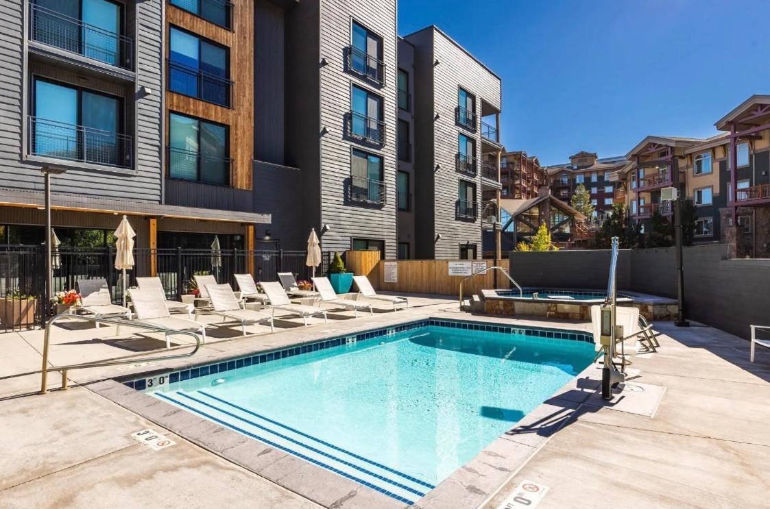 Slope Side Studio In The Heart Of Canyons Village With Heated Pool & Hot Tub! Парк-Сіті Екстер'єр фото