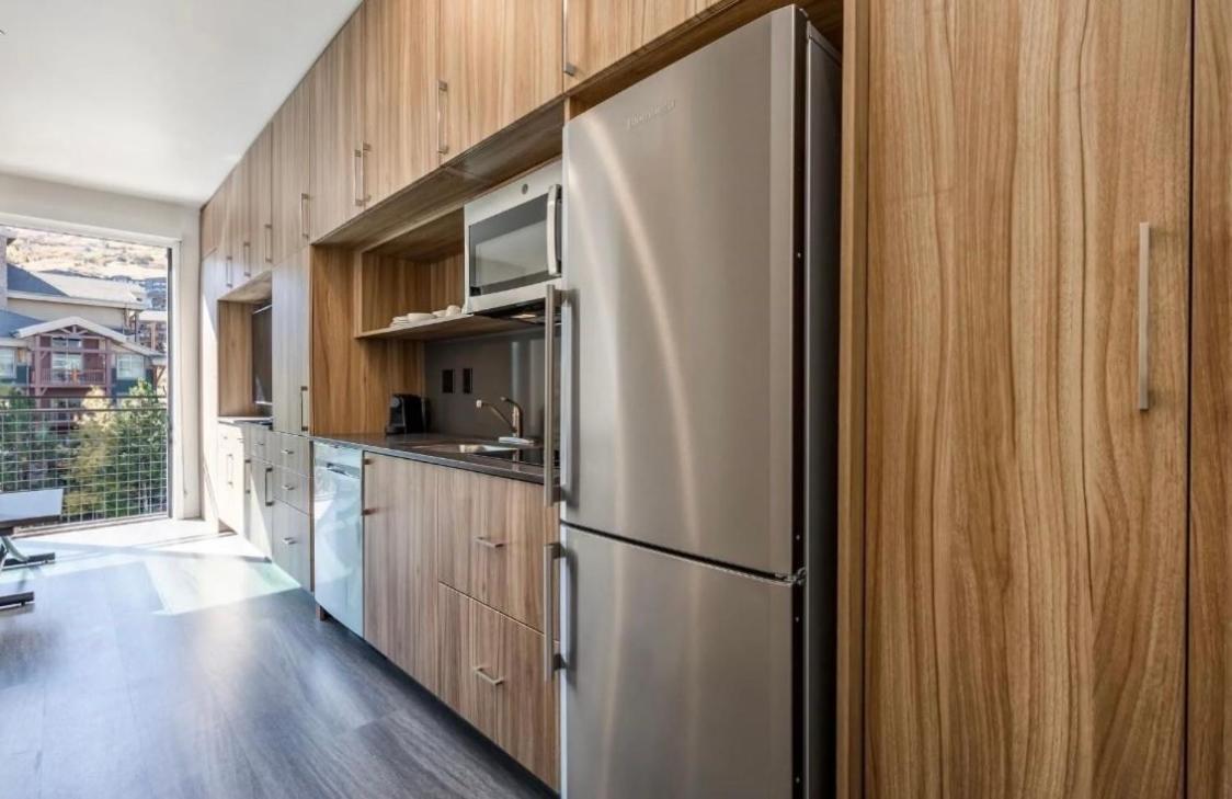 Slope Side Studio In The Heart Of Canyons Village With Heated Pool & Hot Tub! Парк-Сіті Екстер'єр фото