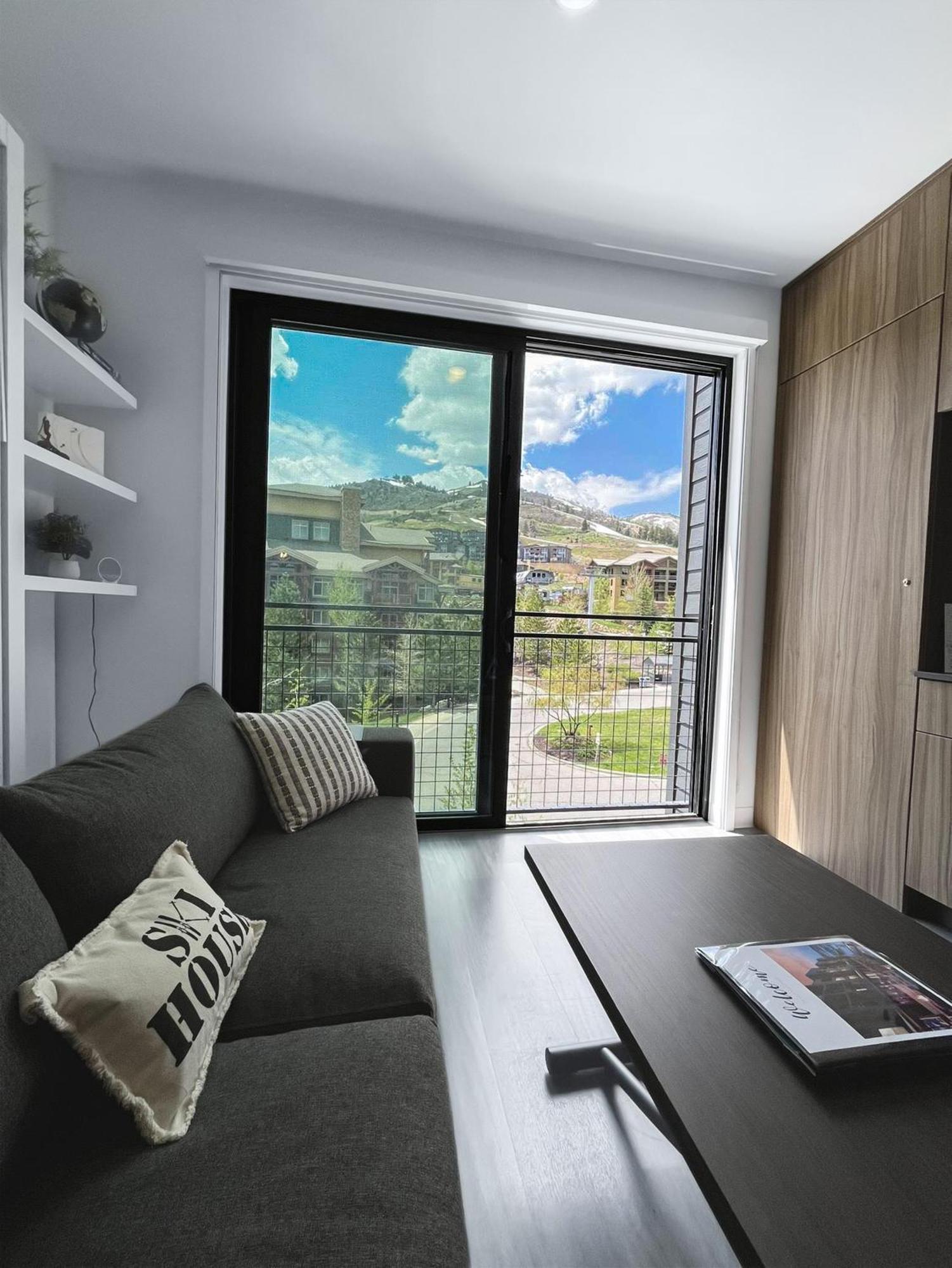 Slope Side Studio In The Heart Of Canyons Village With Heated Pool & Hot Tub! Парк-Сіті Екстер'єр фото