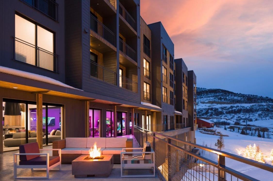 Slope Side Studio In The Heart Of Canyons Village With Heated Pool & Hot Tub! Парк-Сіті Екстер'єр фото